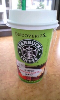 �������e