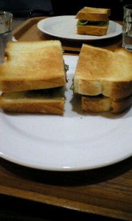 �T���h�C�b�`